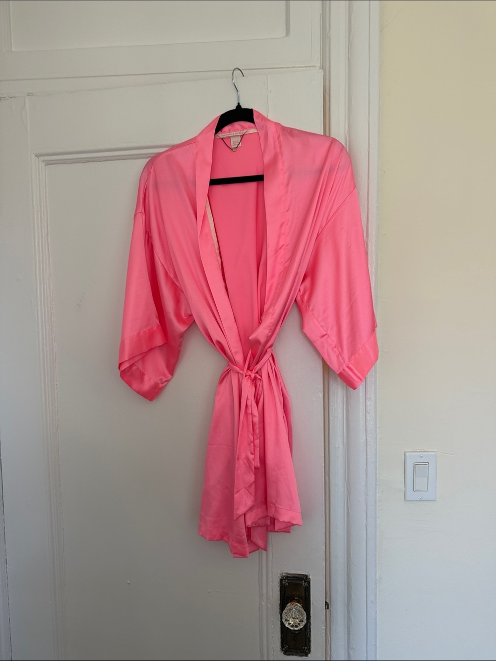 Victoria’s secret Pink Satin Kimono Robe with Tie Waist